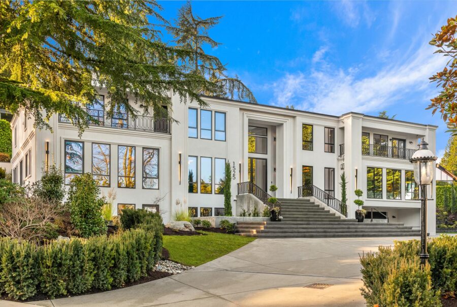 Bellevue Custom Home Builder Mirikeen Homes